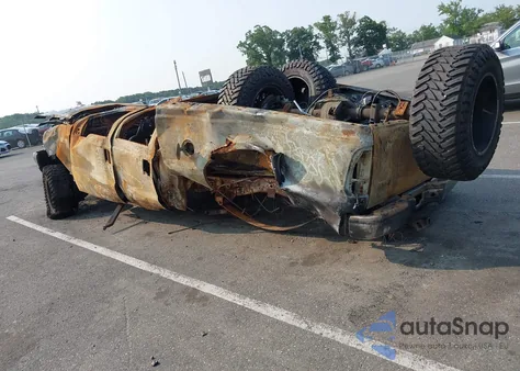 2001 Ford F250 Lariat/Xl/Xlt from USA, damaged, VIN 1FTNW21L61EB55794